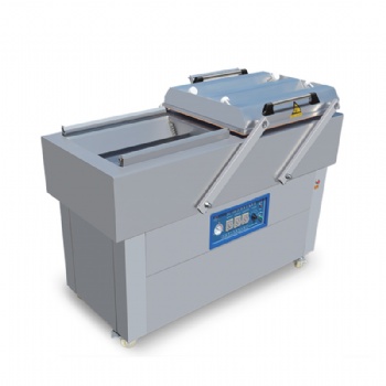 Concave vacuum packaging machine